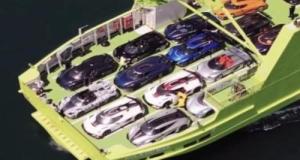 27 hypercars Koenigsegg à bord d’un ferry : un voyage à plus de 100 millions de dollars qui fascine les internautes