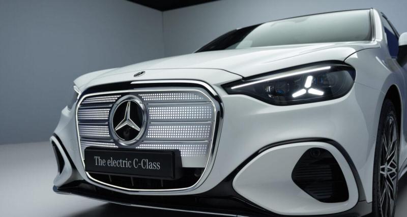 Mercedes n'exclut pas de se lancer dans la production d'armement