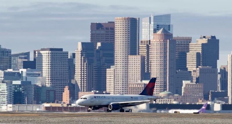 71 voitures abandonnées à l’aéroport bientôt vendues aux enchères