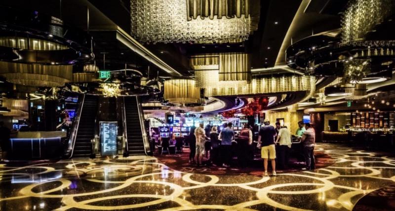 Dans ce casino, il gagne une voiture puis 19 000 € en moins d’une heure