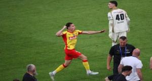 Coupe de France : le vestiaire lensois aux anges, Dante envoie un message fort à Saint-Étienne