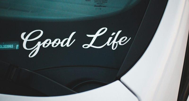 Dans l’espoir de trouver un donneur pour une intervention délicate, elle affiche un message sur sa voiture qui bouleverse les passants