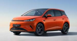 BYD se lance à l’assaut des Renault Clio et Toyota Yaris avec une citadine hybride Dolphin G