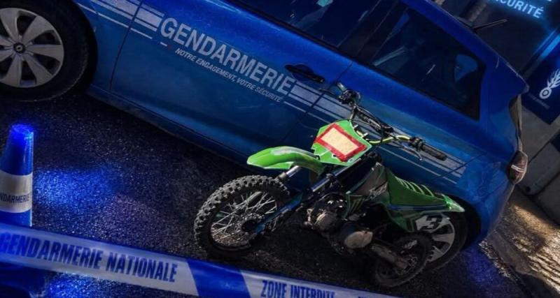 Un mineur arrêté sans casque sur une mini moto : la moto sera détruite et il devra répondre devant la justice