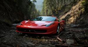 Une Ferrari abandonnée dans un fossé : le conducteur retrouvé ne donne aucune explication...