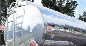 Quand les voleurs sont des collègues : deux professionnels de la route s’écroulent après avoir siphonné des centaines de litres de carburant à leurs camarades
