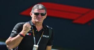 Cadillac : Graeme Lowdon salue l’état d’esprit et le retour convaincant de Sergio Pérez