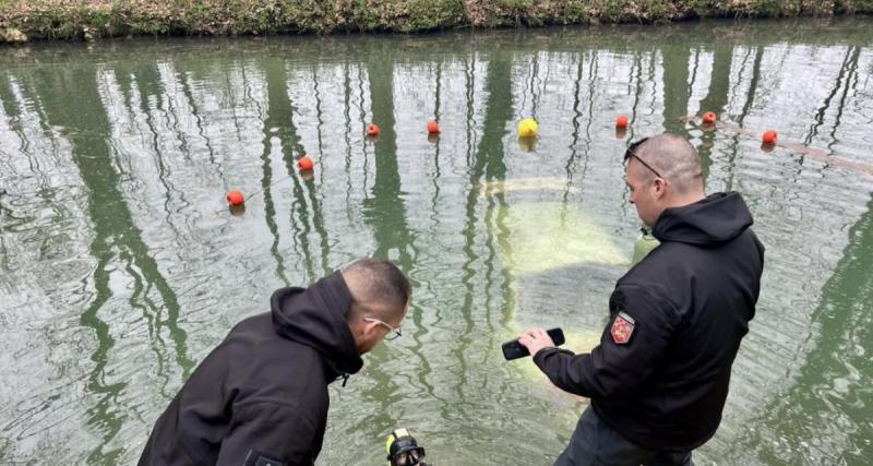  - Sa voiture finit dans le canal de la Garonne : intervention spectaculaire des gendarmes plongeurs