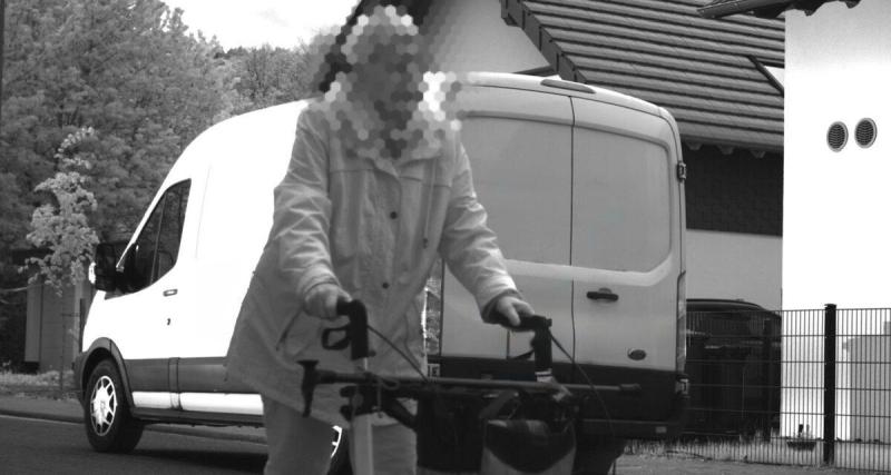 Insolite : flashée à 42 km/h… une mamie en déambulateur piège un radar, et sauve un automobiliste