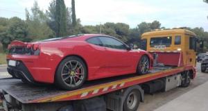 232 km/h au lieu de 110 : une Ferrari hors de contrôle, le conducteur dans de beaux draps