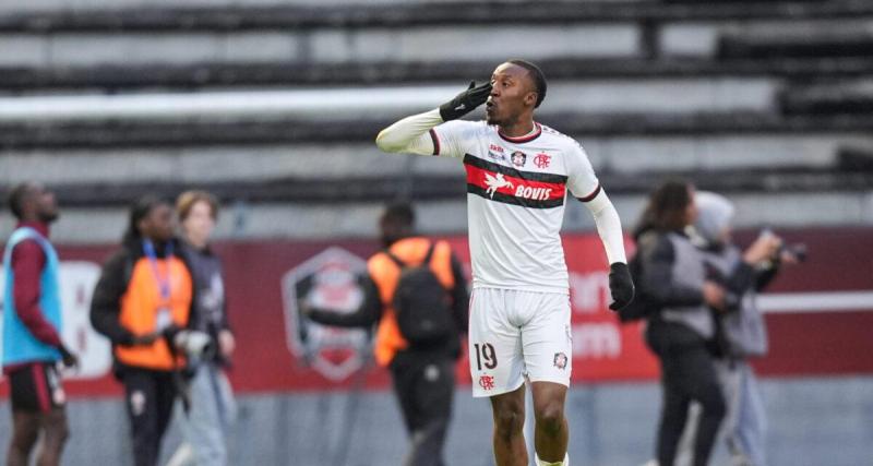  - Info Foot-National : Farade, Rivas, Vogt... Fleury prolonge plusieurs de ses cadres