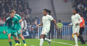 Équipe de France : Jules Koundé sorti sur blessure contre l’Irlande