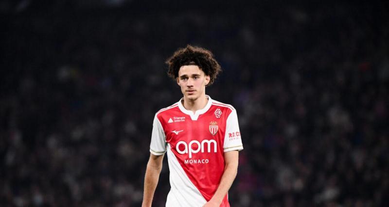  - Mercato : Akliouche ouvre la porte à un départ, le PSG prêt à se jeter dessus ?