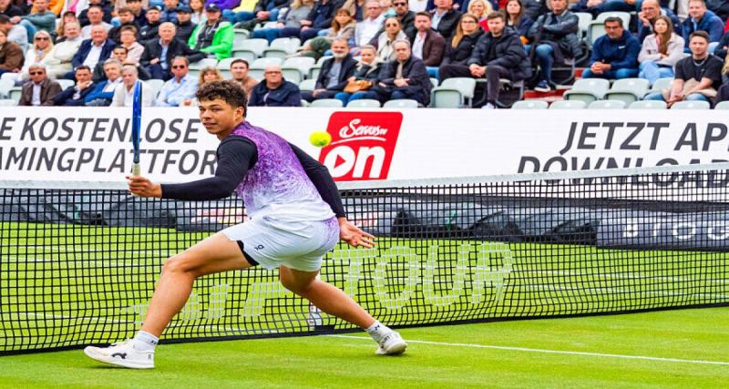  - ATP de Stuttgart : la ténacité propulse Ben Shelton en demi-finale
