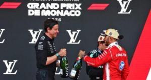 Ferrari : Toto Wolff et sa grande crainte au sujet d'un Hamilton qui "sent l'odeur du sang"