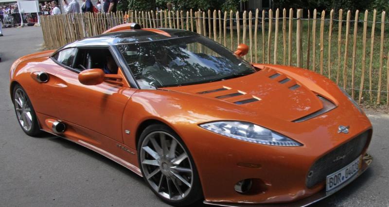 Une des deux seules Spyker C8 rouges vendue 577 000 € : la supercar rare qui affole les collectionneurs
