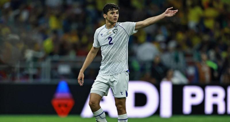  - Coupe du monde 2026 : le cadeau génial de Khusanov au caméraman qu'il a percuté