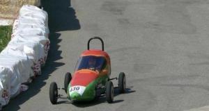 Des records de vitesse et quelques cascades : la course de caisses à savon fait le plein