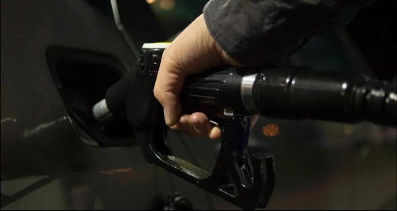  - Le prix du diesel repasse enfin sous celui de l'essence, une première depuis mars