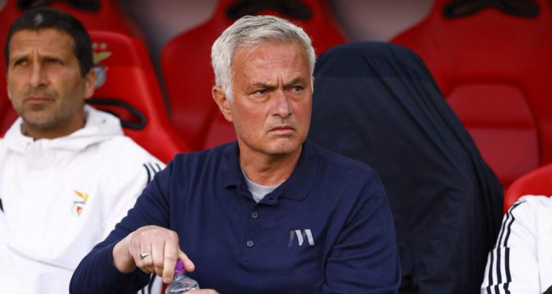  - Real Madrid : Mourinho veut sacrifier un milieu des Bleus pour un champion du monde argentin