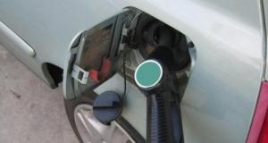 Le carburant à prix coûtant de retour, cette enseigne le relance