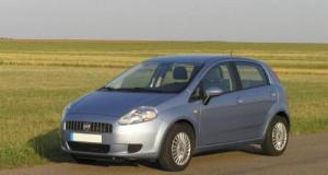 Avec 24 millions d’euros en poche grâce à Harry Potter, Daniel Radcliffe s’offre une... Fiat Grande Punto