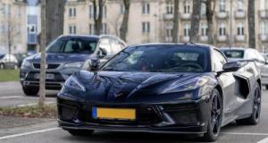 Après seulement 1600 km au volant de sa Corvette, il perd 23 000€ en tentant de la vendre