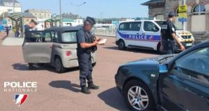 Une Citroën Ami flashée à presque 50 km/h en zone 30 : le conducteur de 22 ans ne s'attendait pas à tomber sur ce barrage de contrôle de police