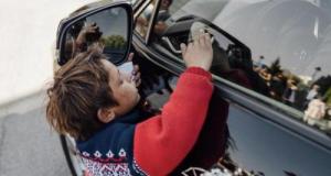 Arrêté à 12 ans sur l’autoroute, il tente de faire croire aux policiers qu’il est un adulte atteint de nanisme