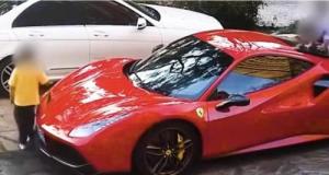Ils transforment une Ferrari à 530 000€ en toboggan... Le propriétaire finit par porter plainte