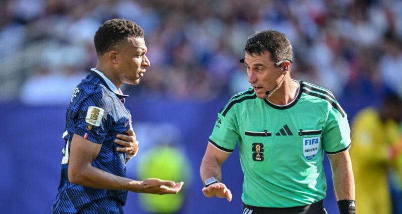  - L'arbitre Ilgiz Tantashev de Paraguay - France suspendu après son match catastrophique ? La FIFA prend sa décision !