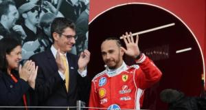 Ferrari : Hamilton et sa prédiction concernant des pénalités envers Mercedes cette année