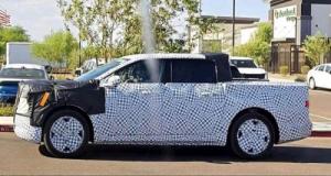 Quelle taille fait vraiment le nouveau pick-up électrique abordable de Ford ?