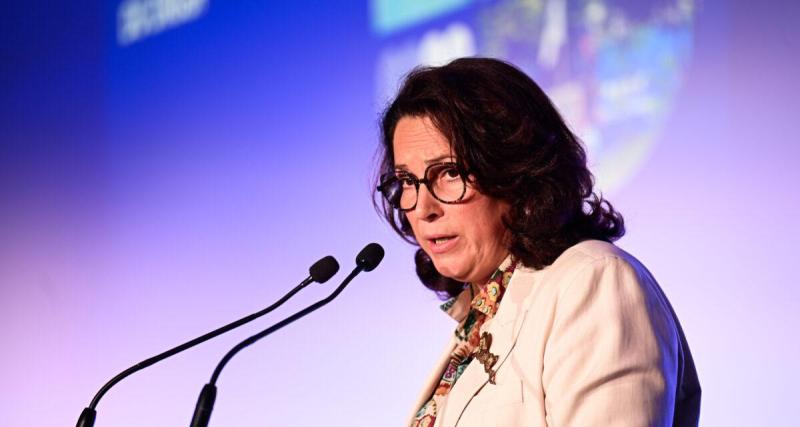  - "Pas un accueil très chaleureux" ... L'énorme avertissement de Marina Ferrari à la sénatrice paraguayenne