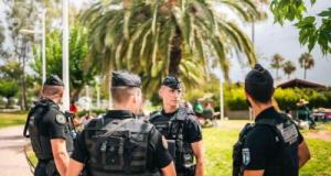 Vous allez croiser beaucoup plus de gendarmes sur les routes et dans les stations cet été : voici les vraies raisons