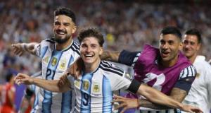 Mercato - Le Barça grillé sur le dossier Julian Alvarez à cause du PSG ?