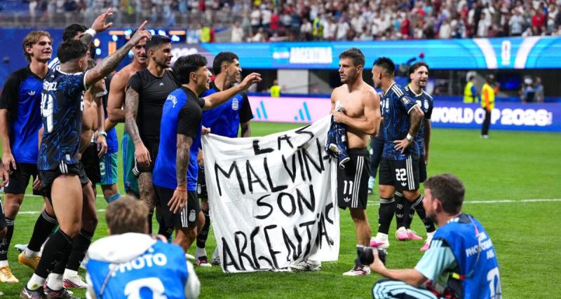  - Coupe du monde : Londres pousse la FIFA à enquêter sur la banderole argentine, l'affaire des Malouines prend une tournure politique