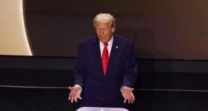 Coupe du Monde : Donald Trump assistera à la finale Espagne-Argentine