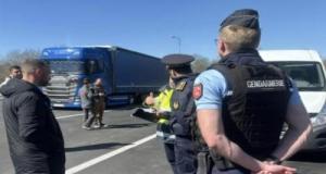 Flashé en grand excès de vitesse à plus de 160 km/h, ce jeune permis perd tout d’un coup