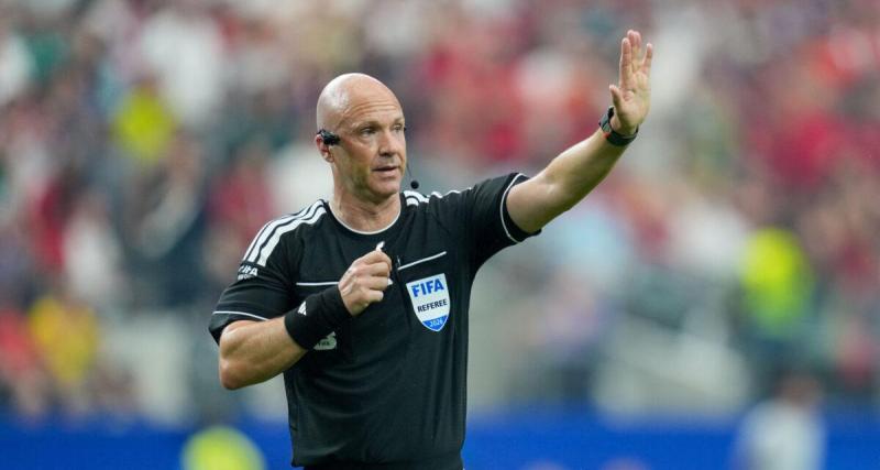  - Premier League : une légende de l'arbitrage anglais, européen et mondial annonce sa retraite !