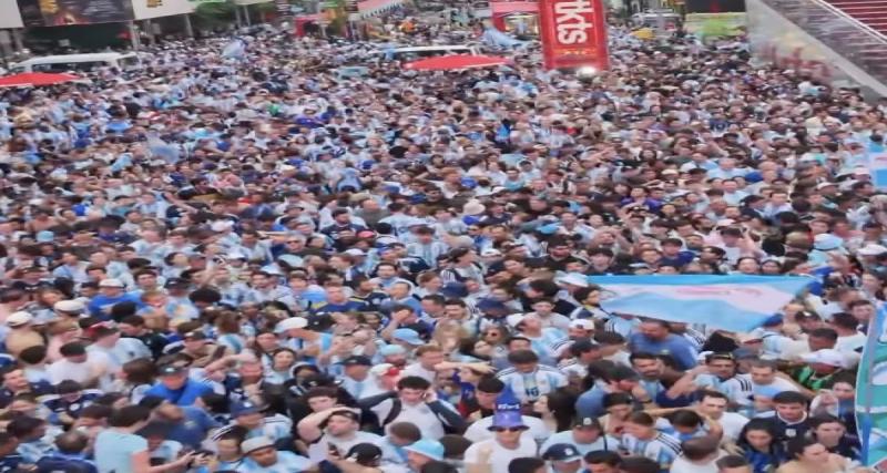  - Ils ont vendu leur voiture pour voir l'Argentine et Messi à la Coupe du monde : les incroyables sacrifices des supporters argentins