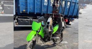 Il enchaîne deux rodéos urbains en moins d'un mois : interpellé, jugé et condamné à 10 mois de sursis, sa moto réduite en pièces