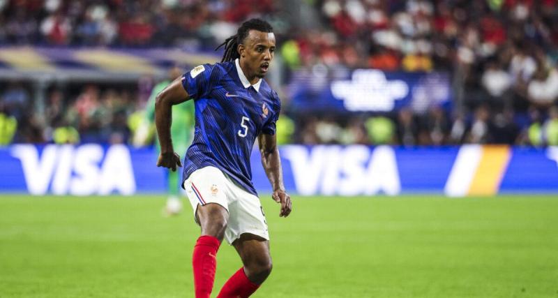  - Mercato - Barça : la décision énorme de Flick qui pourrait tout changer pour Koundé