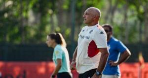 Pantaloni savoure la victoire de Nice contre l'OM, opération dégraissage à Strasbourg