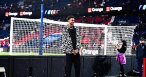 Ligue 1 : une star du basket régale avec le maillot du PSG, le beau geste de Patrick Videira (Le Mans) envers un supporter nantais