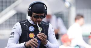 Ferrari : Hamilton mécontent envers son écurie, il ne comprend pas une décision en fin de course