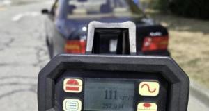 Arrêté à 111 km/h, il affirme vouloir simplement sécher sa voiture après un lavage