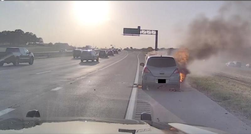  - Sa voiture s'enflamme, un policier le sauve in extremis !