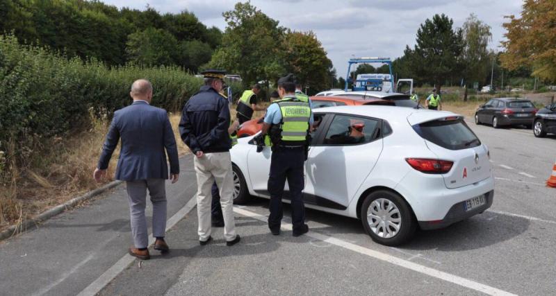 21 infractions en 2h sur l'A16 : excès de vitesse, pneus lisses, sans assurance… le bilan implacable d'un contrôle surprise de la Gendarmerie