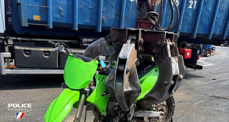  - Il fait le wheelie sur 20 mètres à 17 ans, un autre roule à 176 km/h : trois chauffards rattrapés par la police après des rodéos urbains